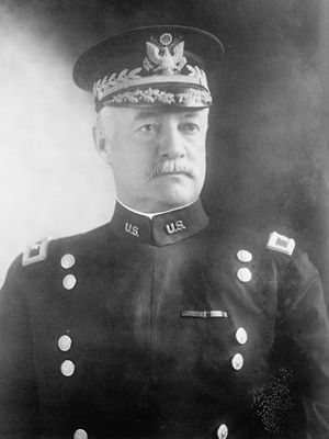 Liggett, Hunter